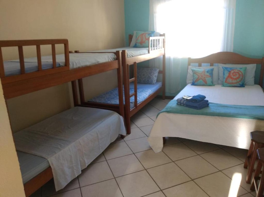 Suíte família para 5 pessoas na Vila do Abraão