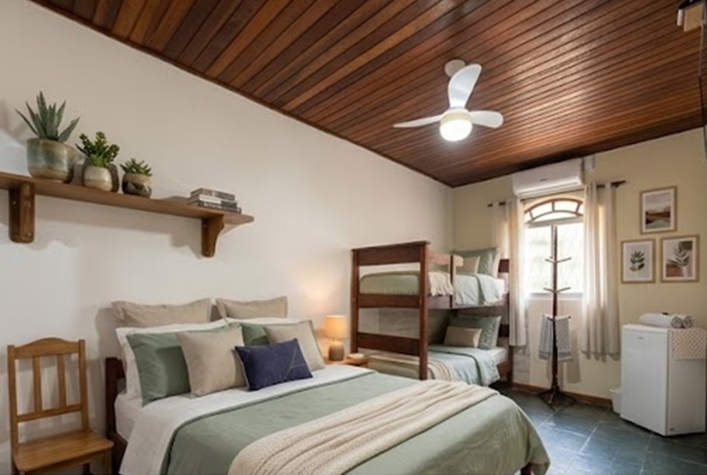 Quarto para família na Pousada Recanto do Abraão